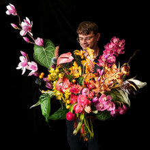 Load image into Gallery viewer, Bondi Beach blooms
