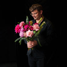 Load image into Gallery viewer, Erskineville flowers bouquet
