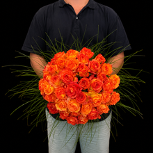 Load image into Gallery viewer, Winter Cottage Roses
